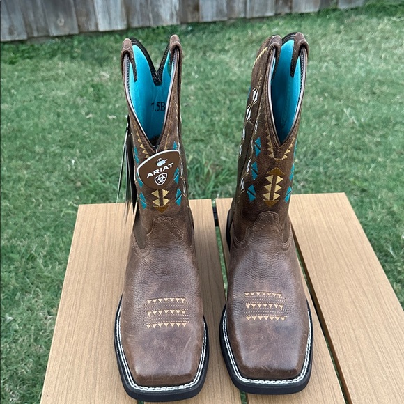 Ariat-Delilah Deco Western Boots NWT - Picture 2 of 7